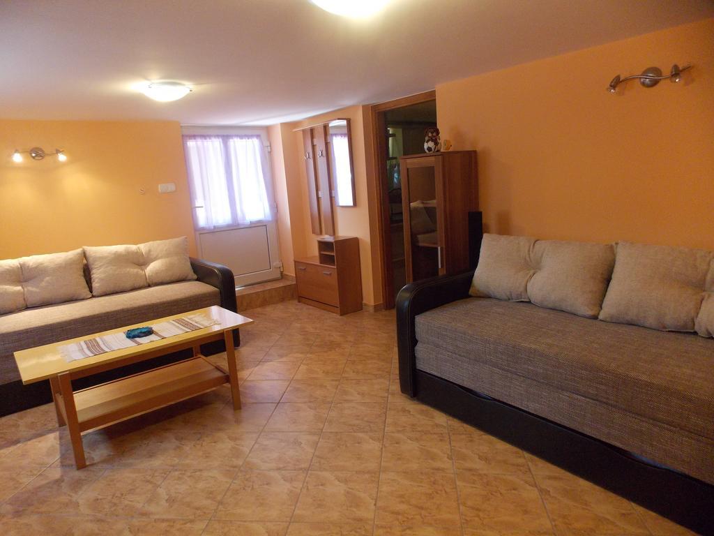 Szonja Apartman 에게르잘록 외부 사진